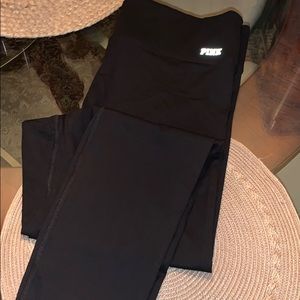 Victoria’s Secret PINK ultimate legging